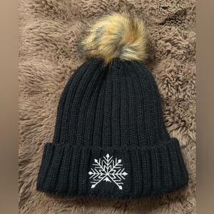 Black Knit Winter Hat with Faux Fur Pom Pom & Fleece Lining